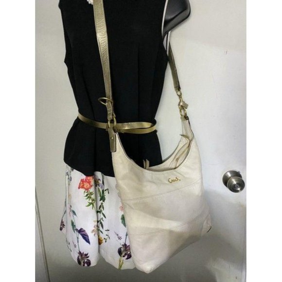 coach white gold leather cross body bag - Picture 5 of 9